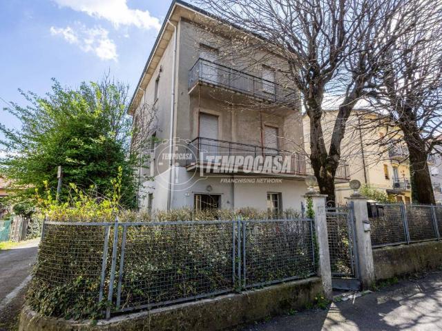 Casa indipendente in vendita a Reggio Emilia RE