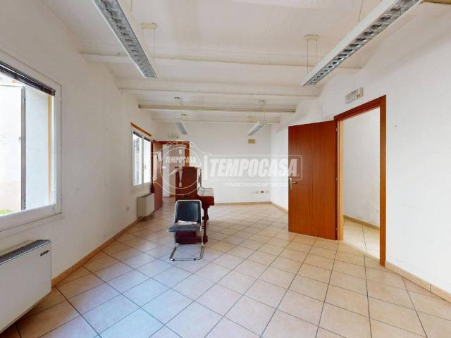 Casa indipendente in vendita a Reggiolo RE