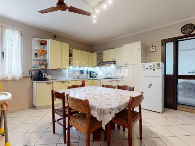 Casa indipendente in vendita a Reggiolo RE