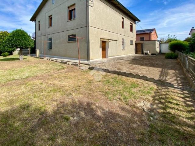 Casa indipendente in vendita a Reggiolo RE