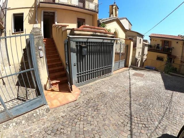 Casa indipendente in vendita a Rende CS