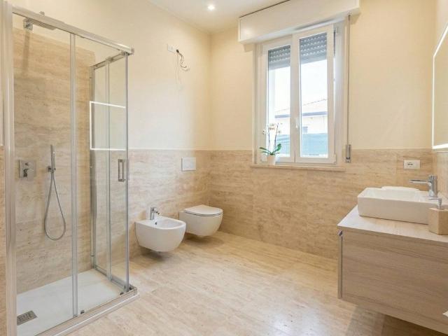 Casa indipendente in vendita a Rescaldina MI