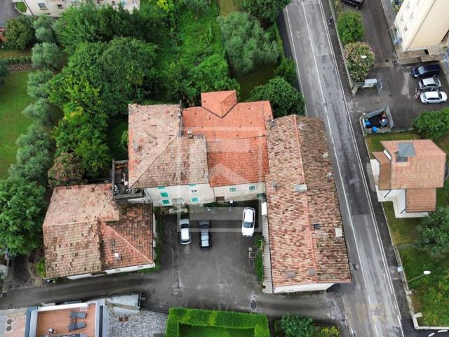 Casa indipendente in vendita a Riva del Garda TN