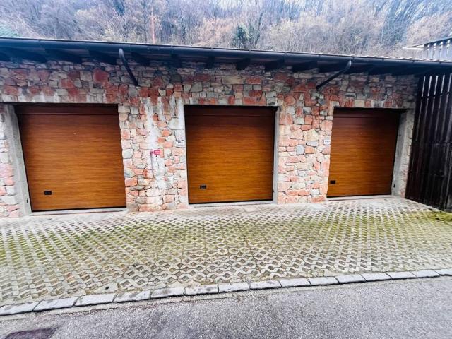Casa indipendente in vendita a Riva del Garda TN