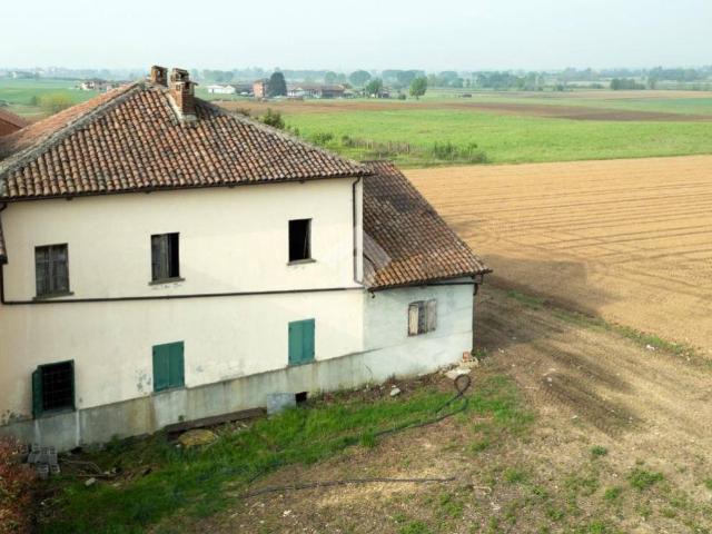 Casa indipendente in vendita a Riva Presso Chieri TO
