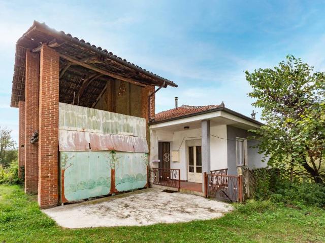 Casa indipendente in vendita a Rivalba TO