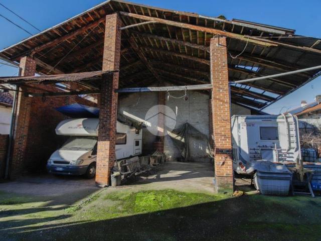 Casa indipendente in vendita a Rivarolo Canavese TO