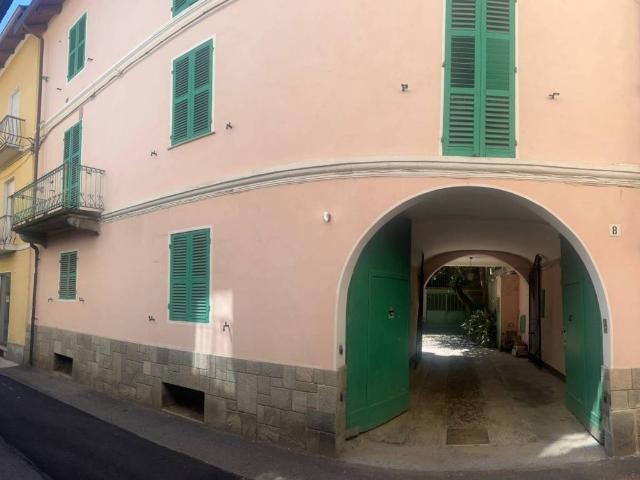 Casa indipendente in vendita a Rivarolo Canavese TO