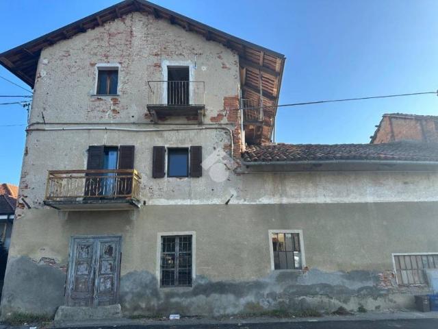 Casa indipendente in vendita a Rivarolo Canavese TO