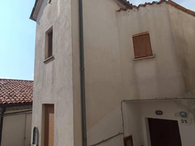 Casa indipendente in vendita a Rivello PZ