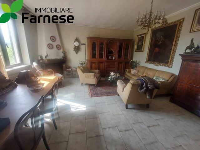 Casa indipendente in vendita a Rivergaro PC