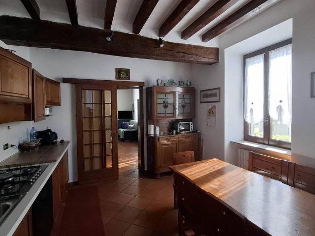 Casa indipendente in vendita a Rivergaro PC