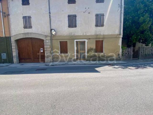 Casa indipendente in vendita a Rivignano Teor via Cavour, 79A