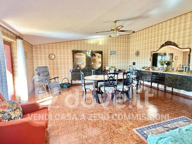 Casa indipendente in vendita a Rivodutri RI