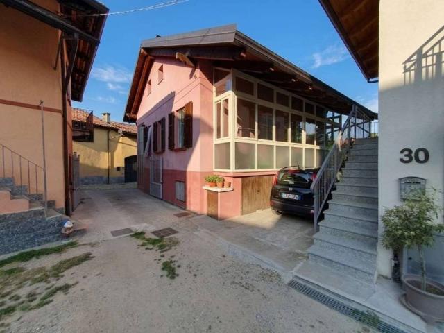 Casa indipendente in vendita a Rivoli TO