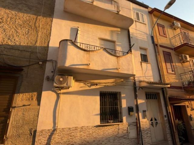 Casa indipendente in vendita a Ribera