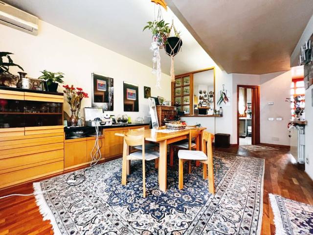 Casa indipendente in vendita a Riccione RN
