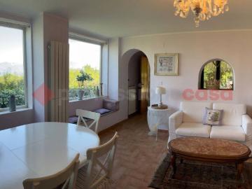 Casa indipendente in vendita a Rieti RI