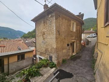 Casa indipendente in vendita a Rieti RI