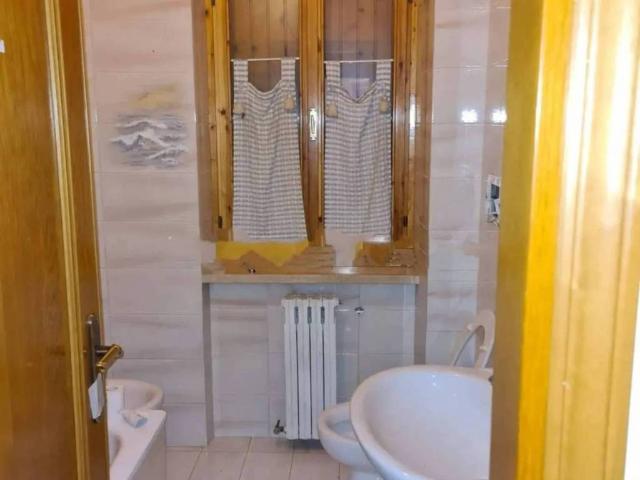 Casa indipendente in vendita a Rieti RI