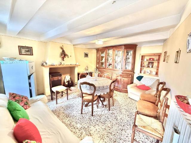 Casa indipendente in vendita a Rieti RI