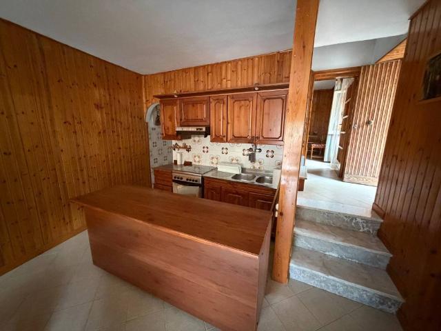 Casa indipendente in vendita a Rieti RI