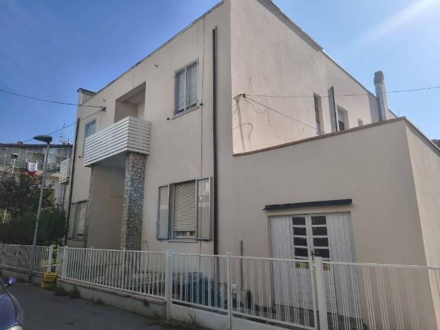 Casa indipendente in vendita a Rimini RN