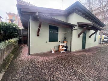 Casa indipendente in vendita a Rimini RN