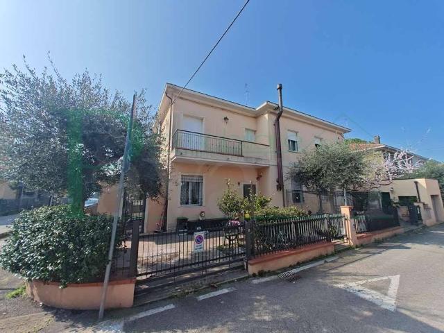 Casa indipendente in vendita a Rimini RN