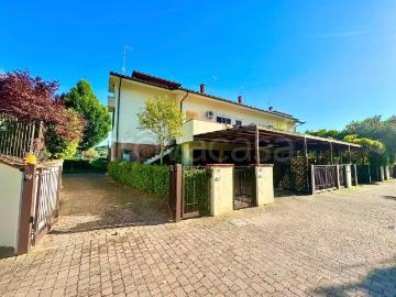 Casa indipendente in vendita a Rimini via Santa Cristina, 12, Colle di Covignano