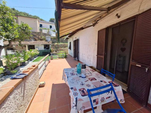 Casa indipendente in vendita a Rio LI