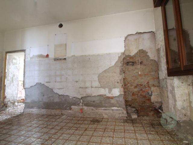 Casa indipendente in vendita a Rio Saliceto RE