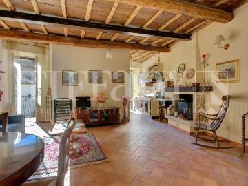 Casa indipendente in vendita a Riofreddo RM