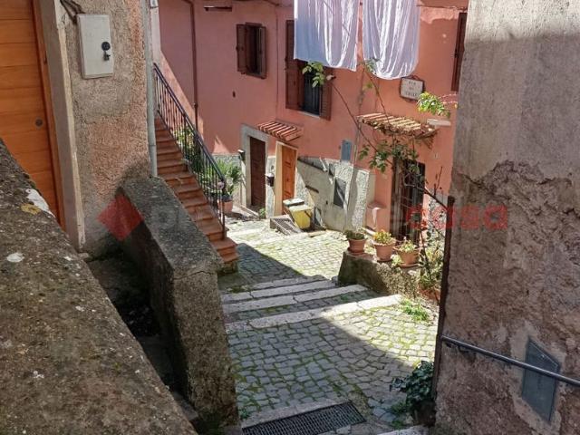 Casa indipendente in vendita a Riofreddo
