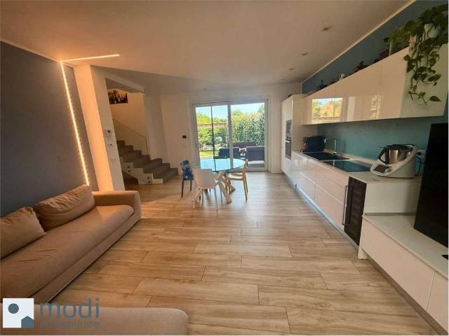 Casa indipendente in vendita a Ripalta Cremasca CR