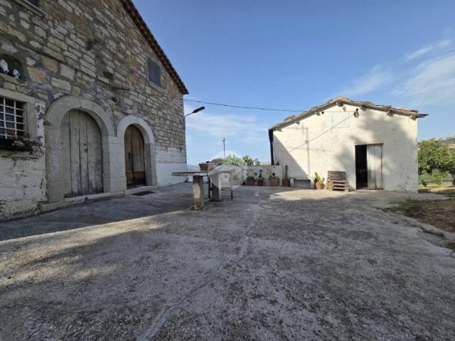 Casa indipendente in vendita a Ripalimosani CB