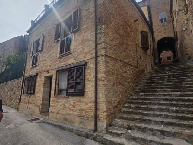 Casa indipendente in vendita a Ripatransone AP