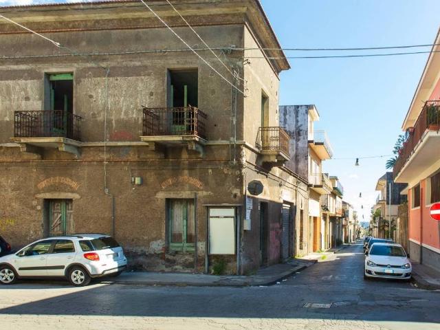 Casa indipendente in vendita a Riposto CT