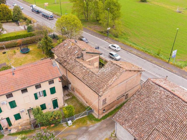 Casa indipendente in vendita a Rubiera RE