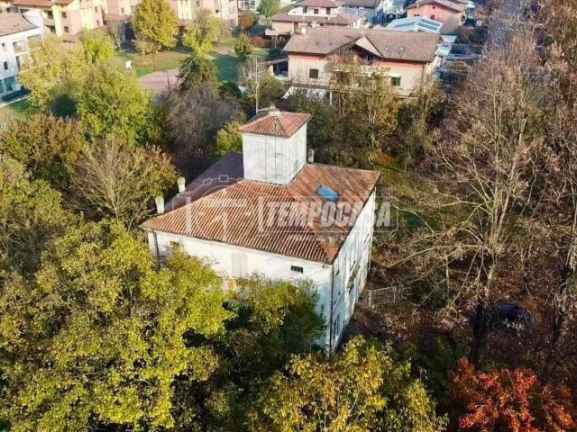 Casa indipendente in vendita a Rubiera RE