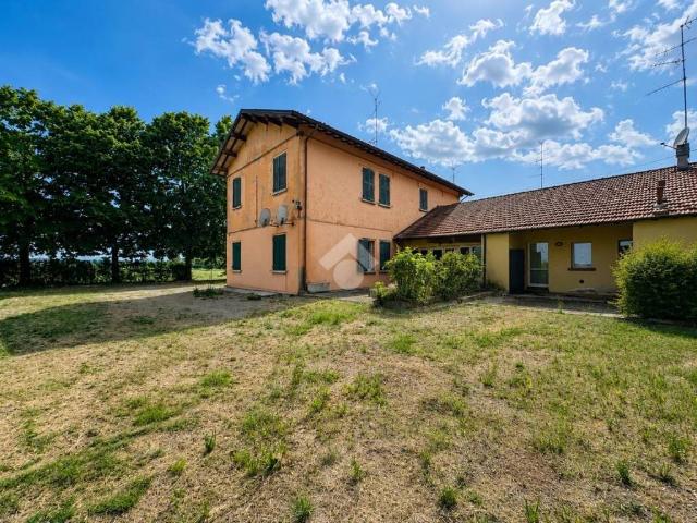 Casa indipendente in vendita a Rubiera RE