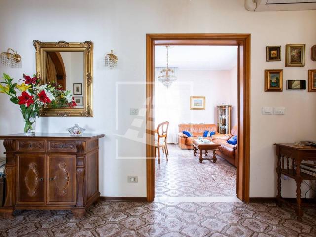 Casa indipendente in vendita a Rubiera RE