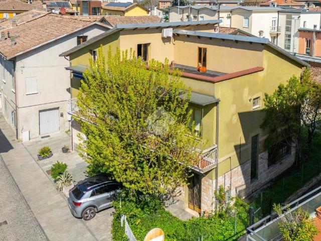 Casa indipendente in vendita a Rubiera RE