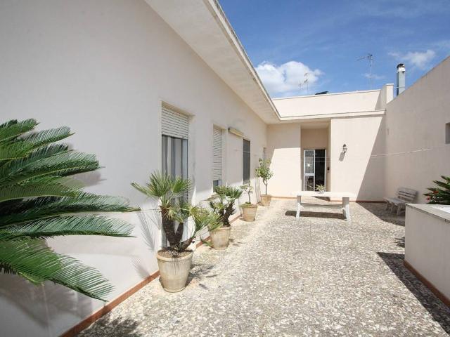 Casa indipendente in vendita a Ruffano LE