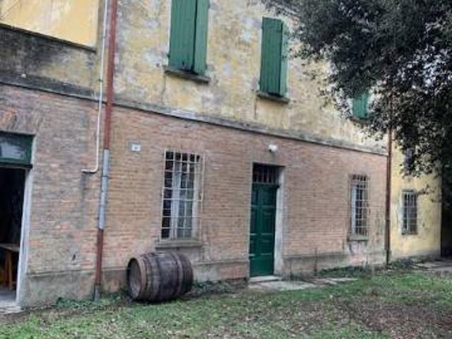Casa indipendente in vendita a Russi RA