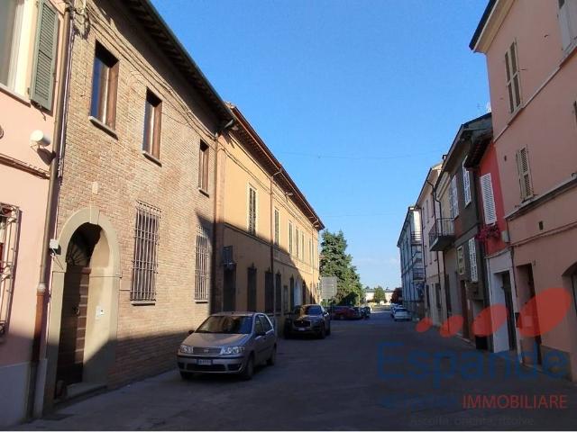 Casa indipendente in vendita a Russi RA