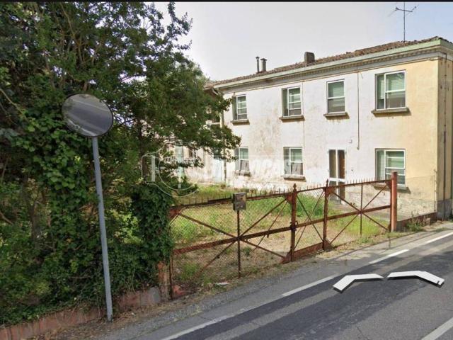 Casa indipendente in vendita a Russi RA