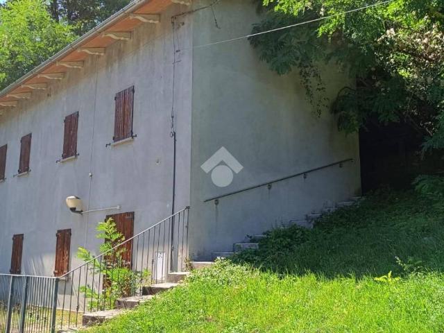 Casa indipendente in vendita a Toano RE