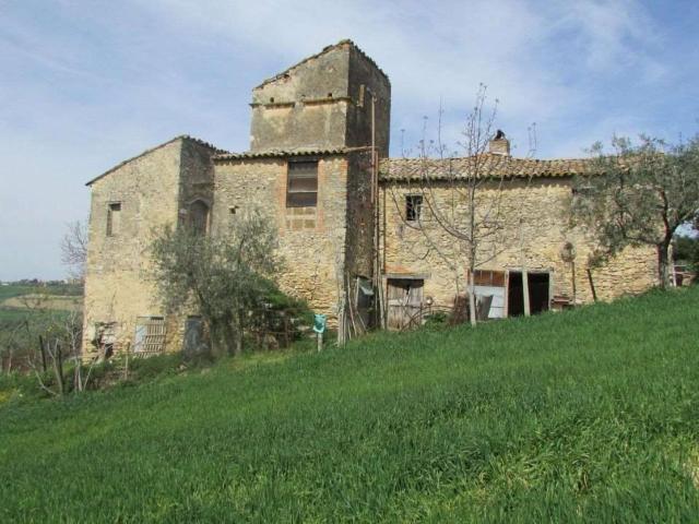 Casa indipendente in vendita a Todi