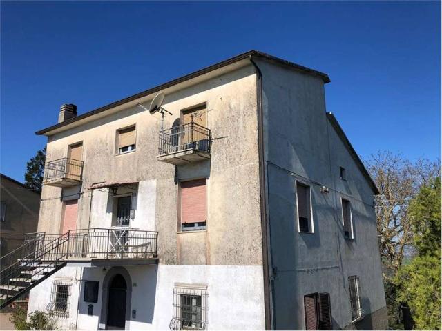 Casa indipendente in vendita a Todi PG